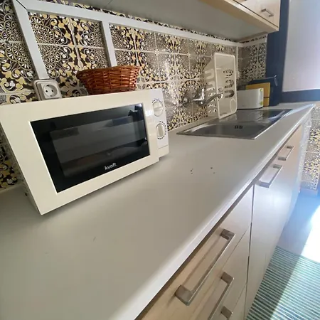 Casa Encantada - Benfica Apartamento