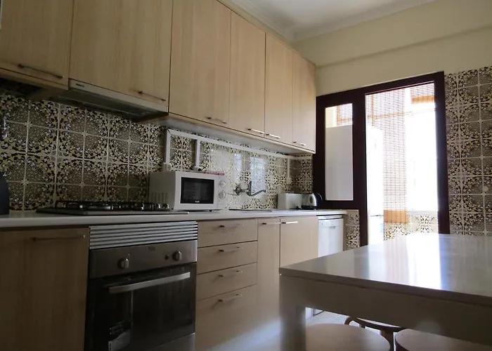 Casa Encantada - Benfica Apartment