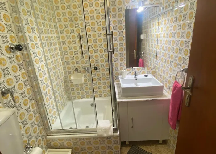 Casa Encantada - Benfica Apartment *