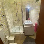 Casa Encantada - Benfica 아파트 *